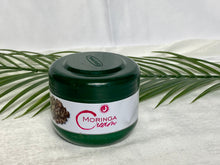 Lade das Bild in den Galerie-Viewer, Ice &amp; Dee Moringa cream, repairs Damaged Skin, fights Blemishes, Dark Spots
